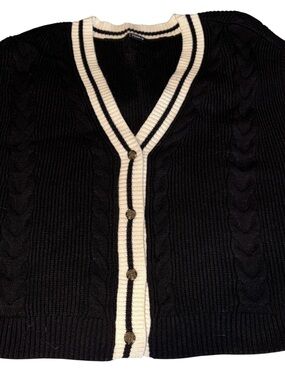 Torrid Black V-Neck Cable-Knit Cardigan Sweater Vest with Cream Trim Sz 5